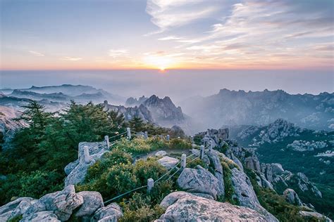 如何坐車去嶗山？嶗山，不僅是山，更是一幅山水畫卷。